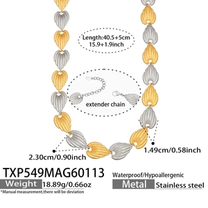 Detailed technical diagram of two-tone heart link necklace with weight and size measurements