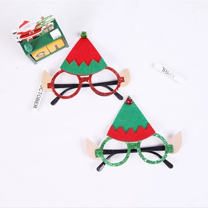 Détail de montures de lunettes de Noël avec oreilles de lutin et cloches pour fêtes