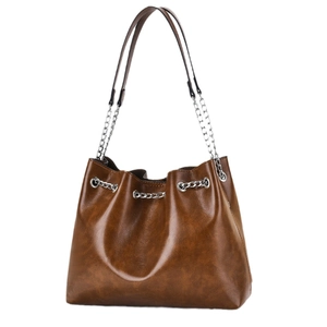 Fashionable dark brown ruched shoulder bag with metallic chain and large capacity