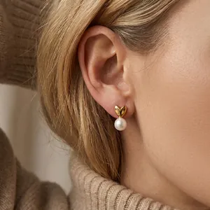 Boucles D'oreilles Pendantes Künstliche Perle Cœur Acier Inoxydable Plaqué Or 18K Vintage Français Luxe Étanche Hypoallergénique Femmes