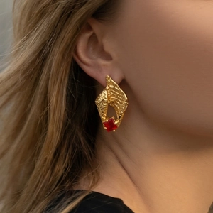 French luxury hammered gold earrings with tassel shape and square red zircon setting