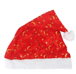 Vue détaillée du bonnet de Noël en velours rouge avec motifs dorés d'étoiles et lune