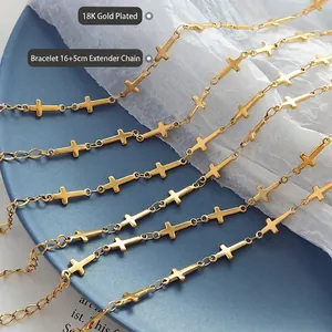 Bracelet chaîne à croix en acier titane plaqué or 18 carats avec extension de 5 cm