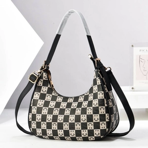 Sac Hobo Femme Imprimé Cœur Damier Cuir PU Toile Sac À Épaule Sous L'aisselle Couleur Contrastée Sac À Main Mode Décontracté