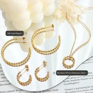Parure de bijoux plaqué or 18K avec boucles d'oreilles torsadées et collier à pendentif