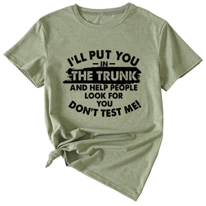 T-shirt vert olive avec ourlet noué, imprimé lettres et col rond élégant et chic