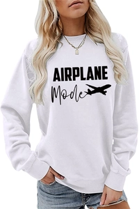 Détail du sweat-shirt blanc avec texte AIRPLANE Mode et motif avion pour look décontracté