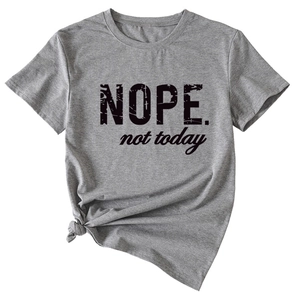 T-shirt gris en coton avec imprimé NOPE not today et détail de nœud à l'ourlet