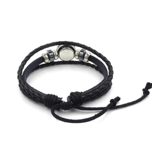 Bracelet multicouche tressé Yin Yang Tai Chi réglable avec perles métalliques noires