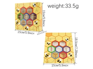 Details zur Größe 15x15x3,5 cm der gelben Bienen-Geschenkbox mit 7 Wabenfächern