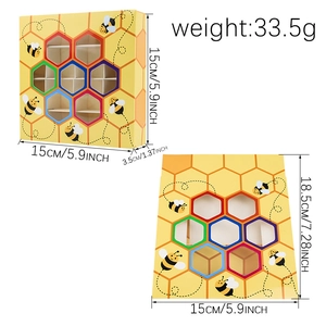 Gelbe Bienen-Geschenkbox mit Sichtfenster und 9er-Raster, Maße 15x15x3,5 cm