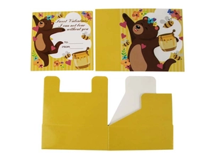 Détail de la carte ours de la Saint-Valentin et boîte à bonbons assortie avec motifs d'abeille