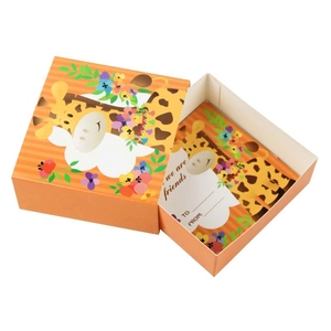 Boîte cadeau orange girafe avec carte de vœux pour l'emballage de bonbons de fête