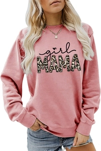 Close-up of girl MAMA leopard print and ribbed cuffs on the dusty pink sweatshirt