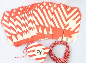 Kerst adventskalender doosjes met rood-witte strepen en genummerde geschenkverpakking