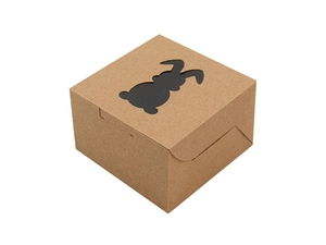 Détail de la boîte cadeau en papier kraft avec découpe de lapin pour emballage de Pâques