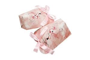 Rosa Flamingo Gastgeschenkboxen mit Seidenschleifen und Special For You Schriftzug