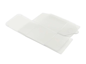Dettaglio della scatola regalo pieghevole in PVC bianco satinato con linee di piega