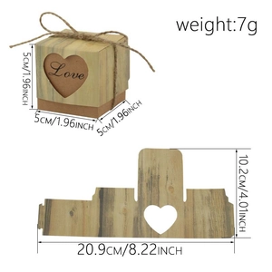 5cm Kraftpapier Gastgeschenk Box mit Holzmaserung, Herz-Ausschnitt und Love-Schriftzug