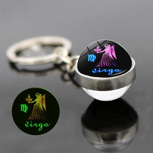Porte-clés signe du zodiaque Vierge avec boule de cristal et effet lumineux nocturne