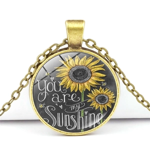 Collier vintage en bronze avec pendentif tournesol, abeille et texte gravé