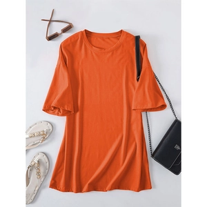 Relaxed fit orange round neck short sleeve T-shirt with summer vacation accessories