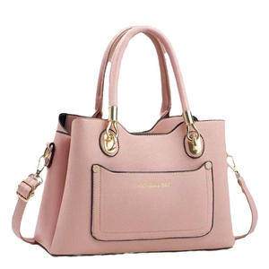 Elegante Handtasche in Rosa mit Litschi-Struktur und verstellbarem Schultergurt