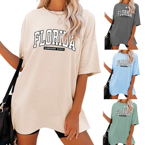 Détail des t-shirts amples Florida Sunshine State disponibles en plusieurs couleurs pastel