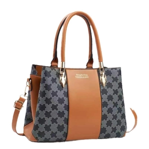 Brown leather patchwork shoulder bag with large capacity and adjustable strap