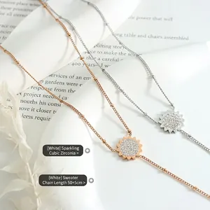 Collana con ciondolo a girasole in oro rosa e argento con catena regolabile da 50+5 cm