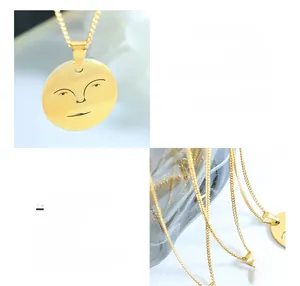 Détail du pendentif ovale plaqué or 18 carats avec gravure de visage minimaliste