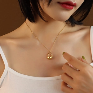 Retro Stainless Steel Necklace 18K Gold Plated Irregular Hollow Oval Pendant Hip Hop Niche Organic Shape High Shine Jewelry