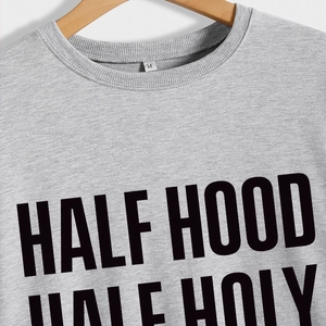 Sweat-shirt gris à manches longues et col rond avec imprimé HALF HOOD HALF HOLY