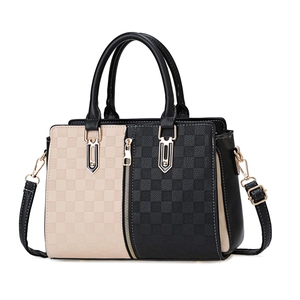 Borsa tote minimalista beige e nera a scacchi con cerniera dorata e manici superiori