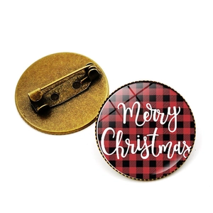 Christmas buffalo plaid Merry Christmas brooch with bronze metal back and safety pin