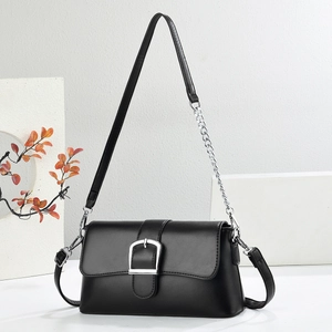 Women PU Leather Flap Crossbody Bag Silver Buckle Chain Strap Minimalist Chic Fashionable Retro Shoulder Bag Handbag