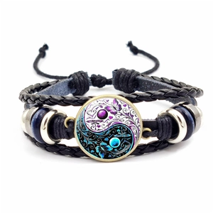Bracelet multicouche en cuir tressé à la main avec breloque Yin Yang et papillon