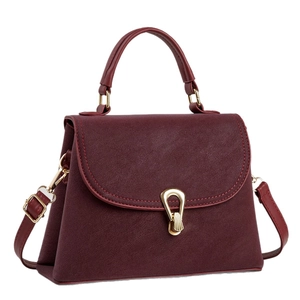 Sac à main bordeaux chic avec fermoir en U doré et bandoulière réglable pour femme