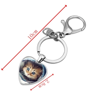 Silver heart keychain with cute cat photo pendant showing 10cm total length and 2.8cm width