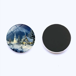 Weihnachtlicher Glaskühlschrankmagnet 25mm mit Winterlandschaft und Magnethalterung