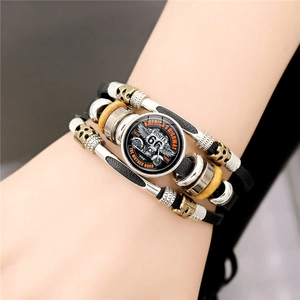 Bracelet multicouche rétro Route 66 en cuir avec cordon tressé et badge de moto vintage