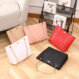 Women Quilted Rhombus PU Leather Tote Bag Fashion Large Capacity Shoulder Bag With Metal Chain Strap For Daily Shopping