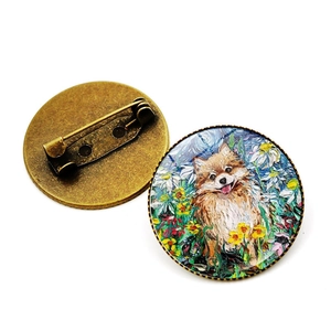 Detail of artistic dog brooch featuring oil painting style and secure bronze metal back