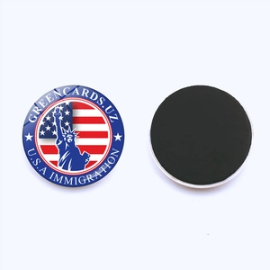 Détail recto verso de l'aimant en verre 25mm Statue de la Liberté et drapeau USA