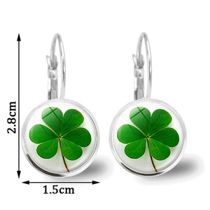 Detailed view of lucky green four leaf clover leverback earrings with 2.8cm height scale