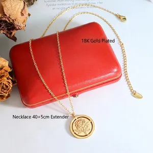 Collier médaillon vintage en relief rose plaqué or 18 carats avec chaîne de 40+5 cm