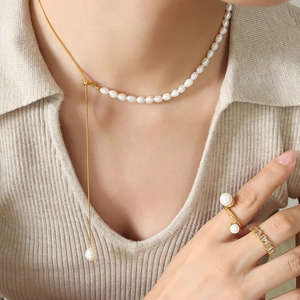 Freshwater Pearl Y-Shaped Necklace 18K Gold Plated Titanium Steel Asymmetrical Splicing Snake Chain French Retro Fashion