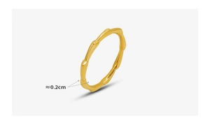 Macro shot of 18K gold plated bamboo link ring showing the 0.2cm width detail
