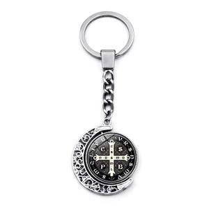 Sint-Benedictus medaille sleutelhanger met roterende maan en zilveren religieuze hanger