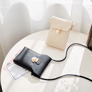 Petit sac de téléphone vertical en similicuir noir et beige avec boucle dorée élégante